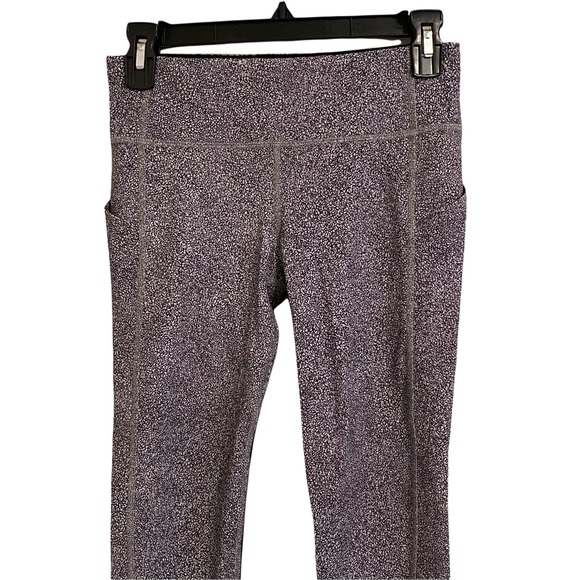 LuLuLemon Pace Rival Crop Leggings 22” - Picture 4 of 15